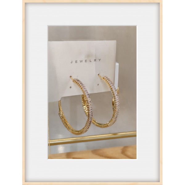 Çelik Taşlı Halka Küpe